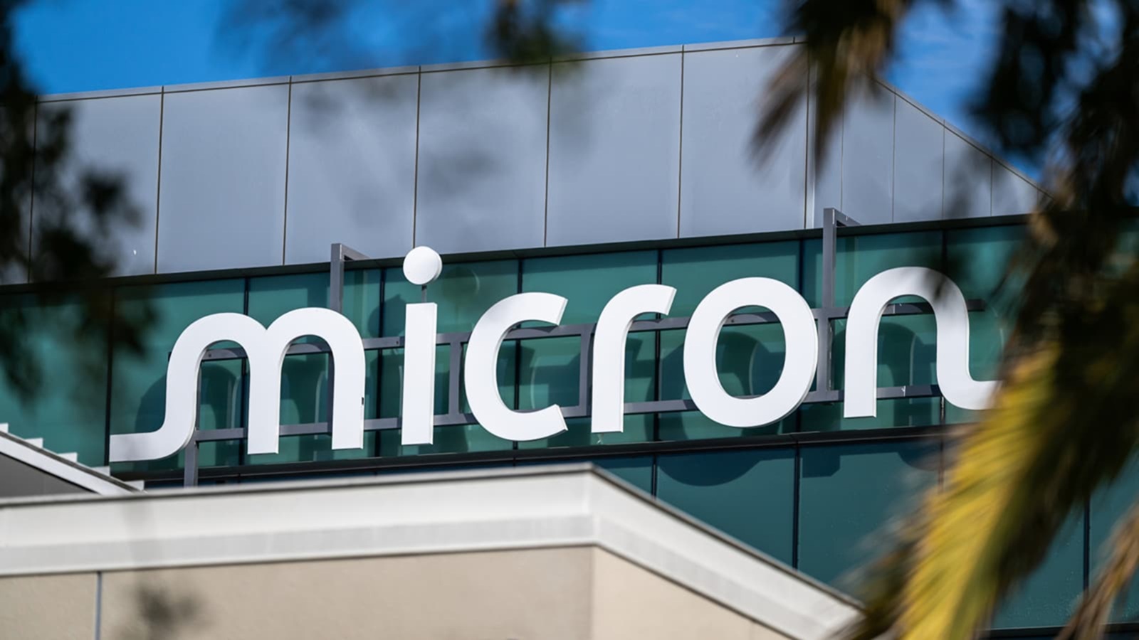 Micron (MU) Q3 FY26 earnings results beat EPS and revenue expectations