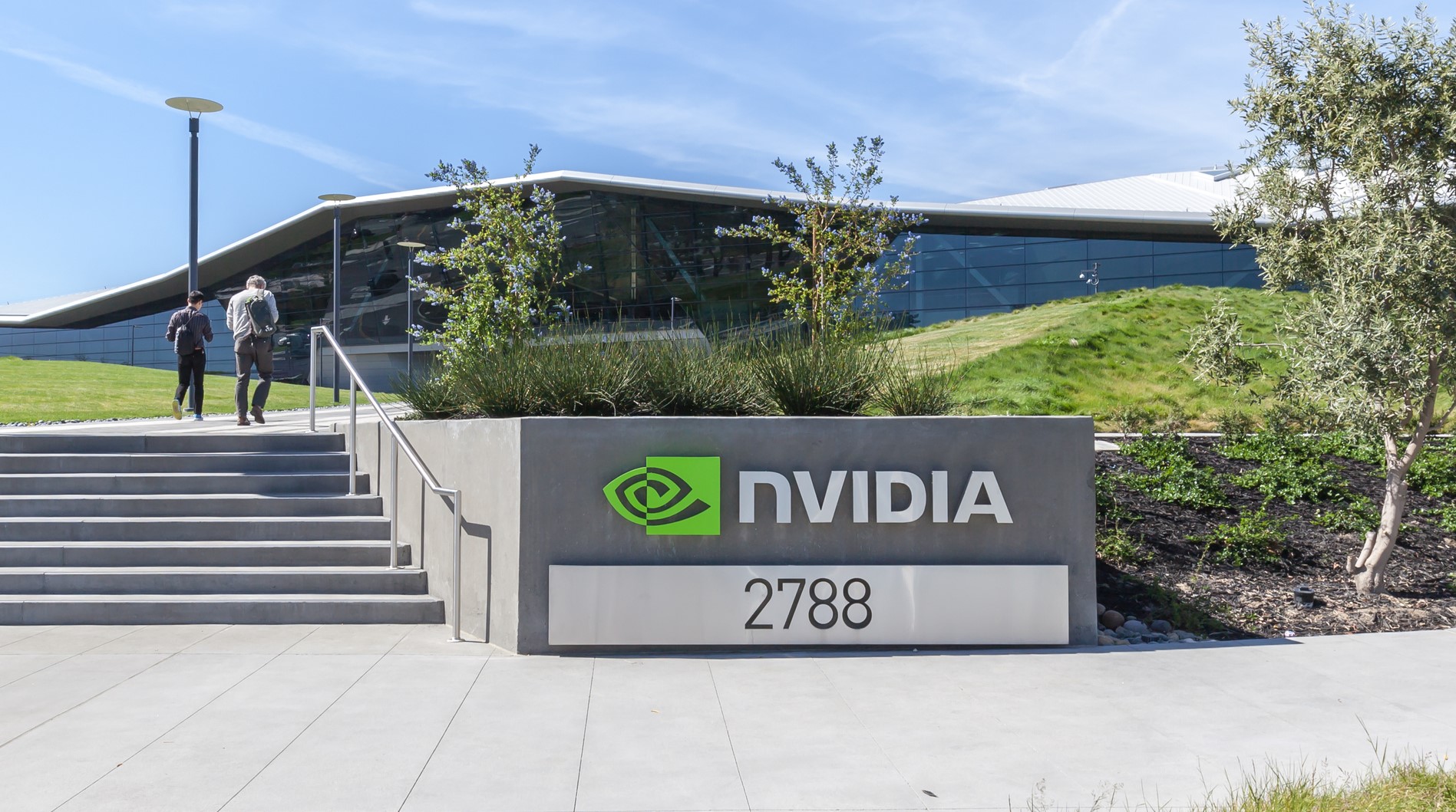 NVIDIA (NVDA) Q2 2027 earnings results beat revenue and EPS expectations