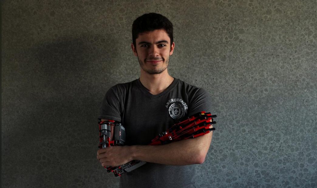david aguilar prosethic arm lego