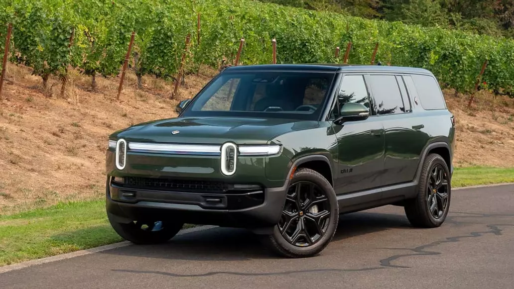 Rivian(Rivn)Q4 2024收入结果,以1.1亿美元的汽车毛利润强调