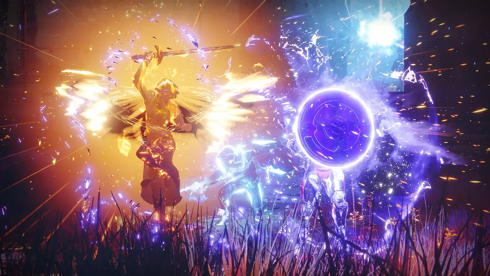 A Solar Warlock beside a Void Titan