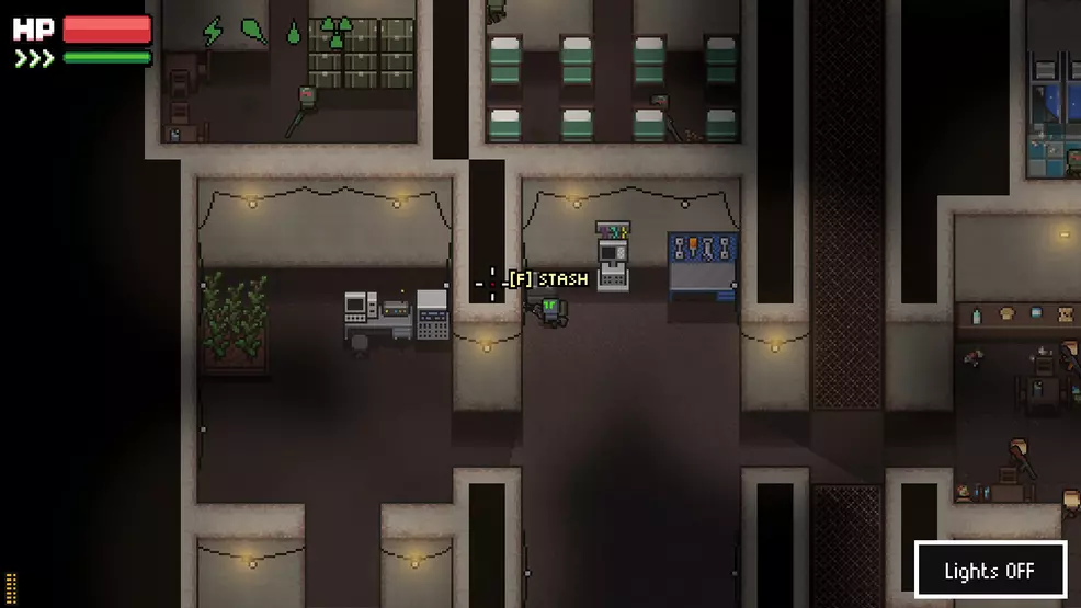 A player character stores items in an abandoned facility in Zero Sievert
