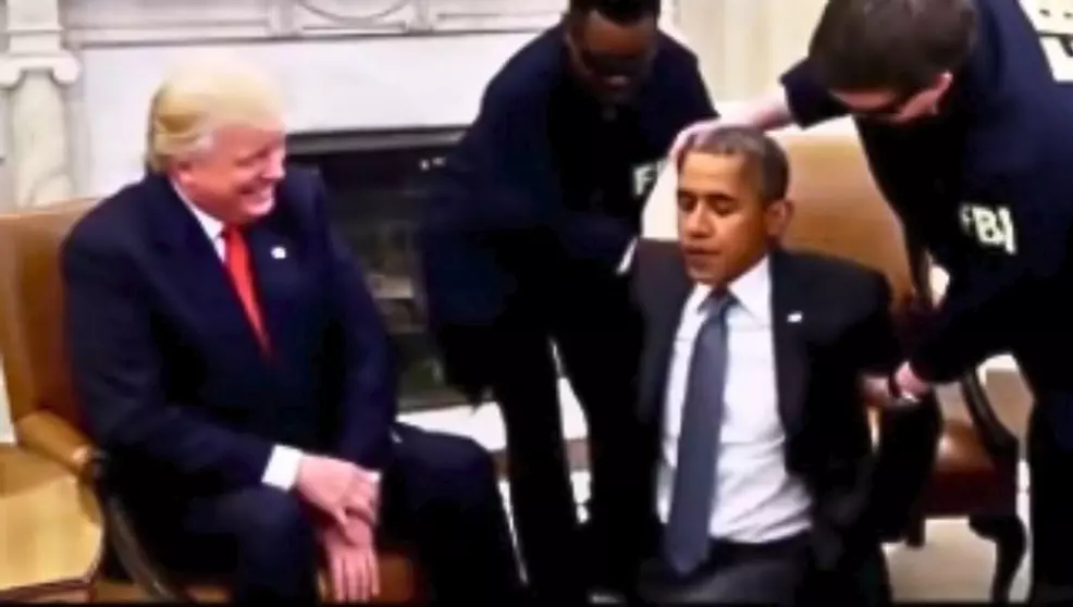 Barrack Obama was arrested by the FBI at the US White House from a video of Donald Trump by a lamp AI.