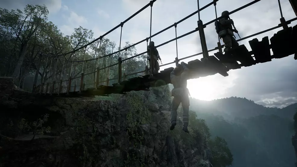 Snake shimmies across a bridge underneath unsuspecting soldiers in Metal Gear Solid Delta: Snake Eater.