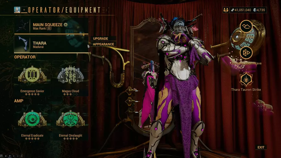 The Operator equipment screen in Warframe