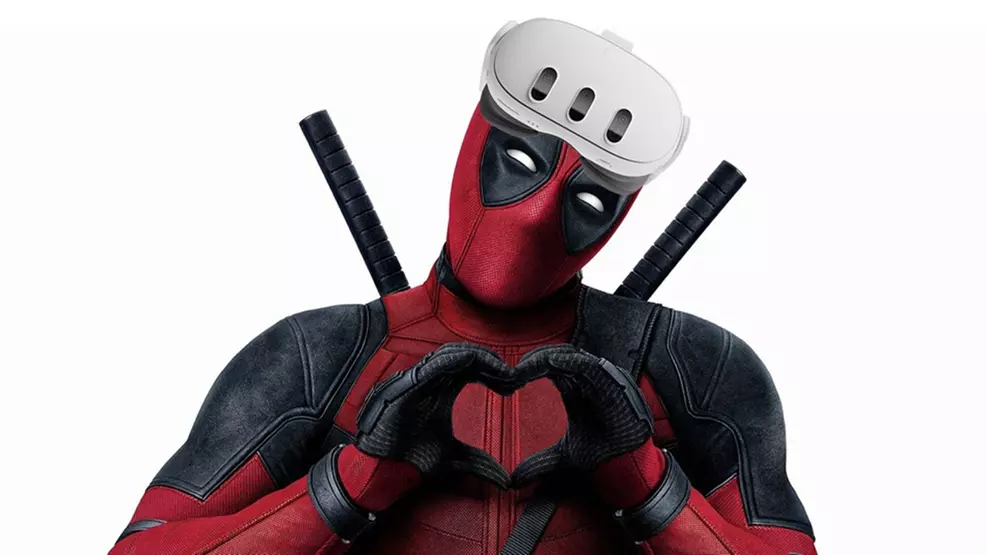 Deadpool com uma Meta Quest 3 na testa.
