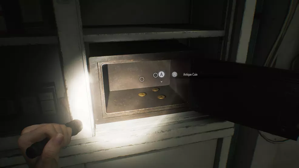 All Antique Coin locations - Resident Evil Requiem