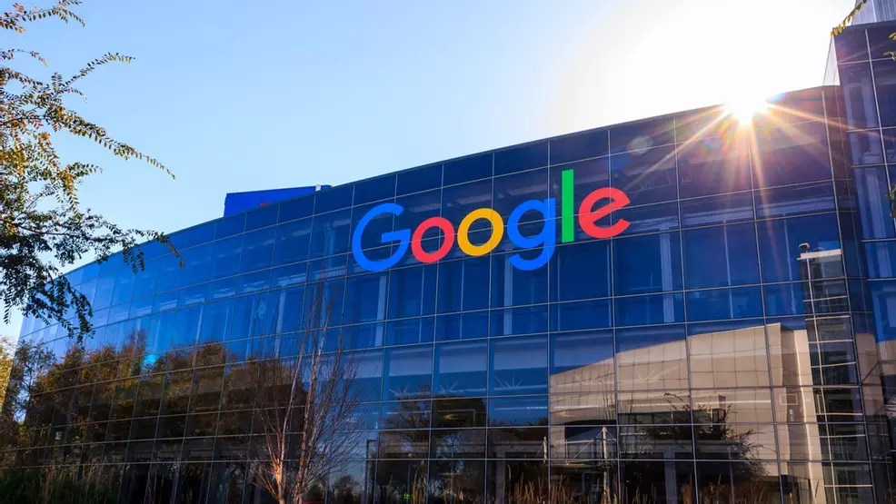 Google Type Offices Google CEO defends desk-sharing saying offices are 'like a ghost town ...